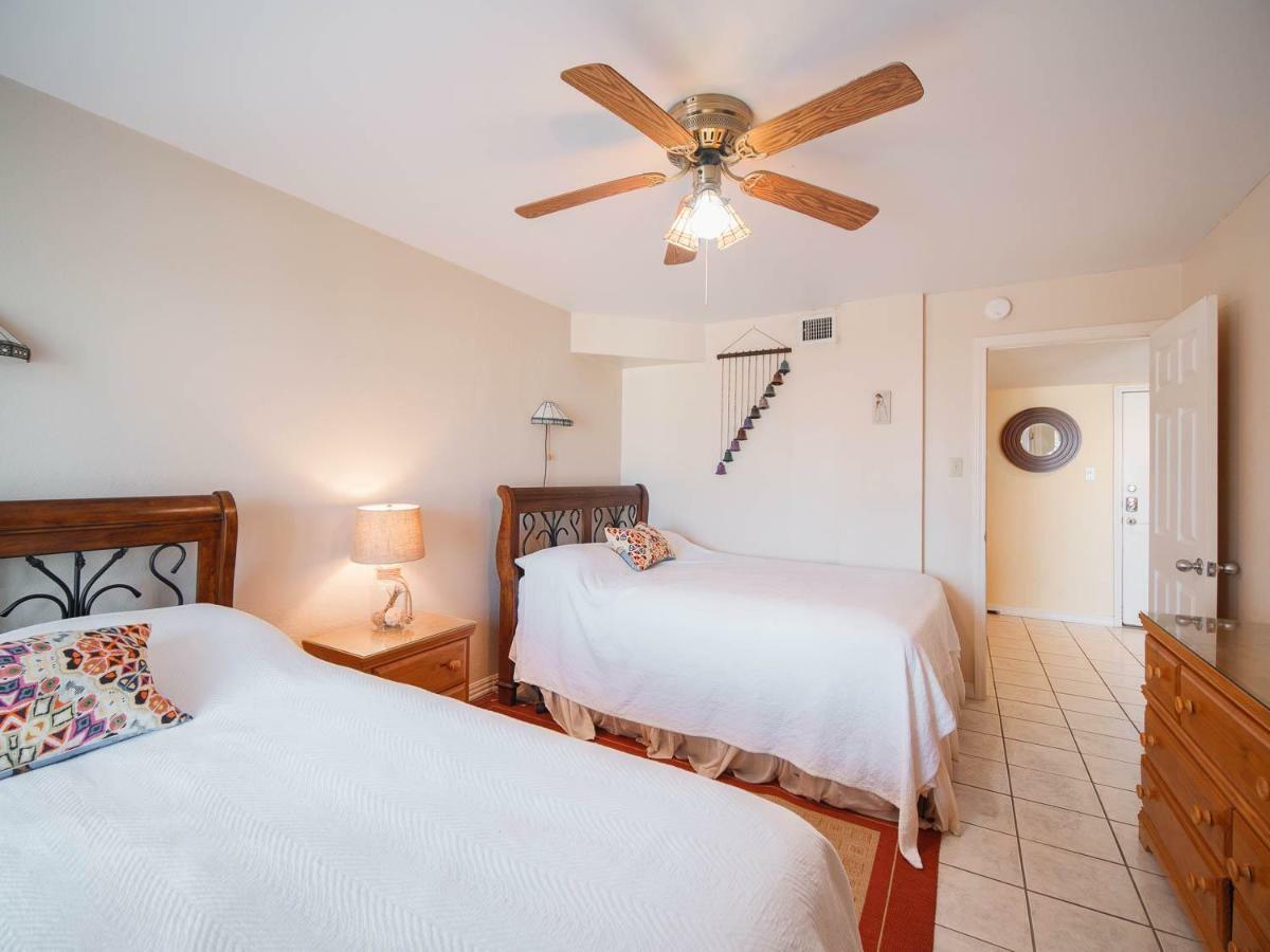 Relaxing Condo, Great Location, 3 Minute Walk To The Beach Condo เซาท์ปาเดรไอส์แลนด์ ภายนอก รูปภาพ